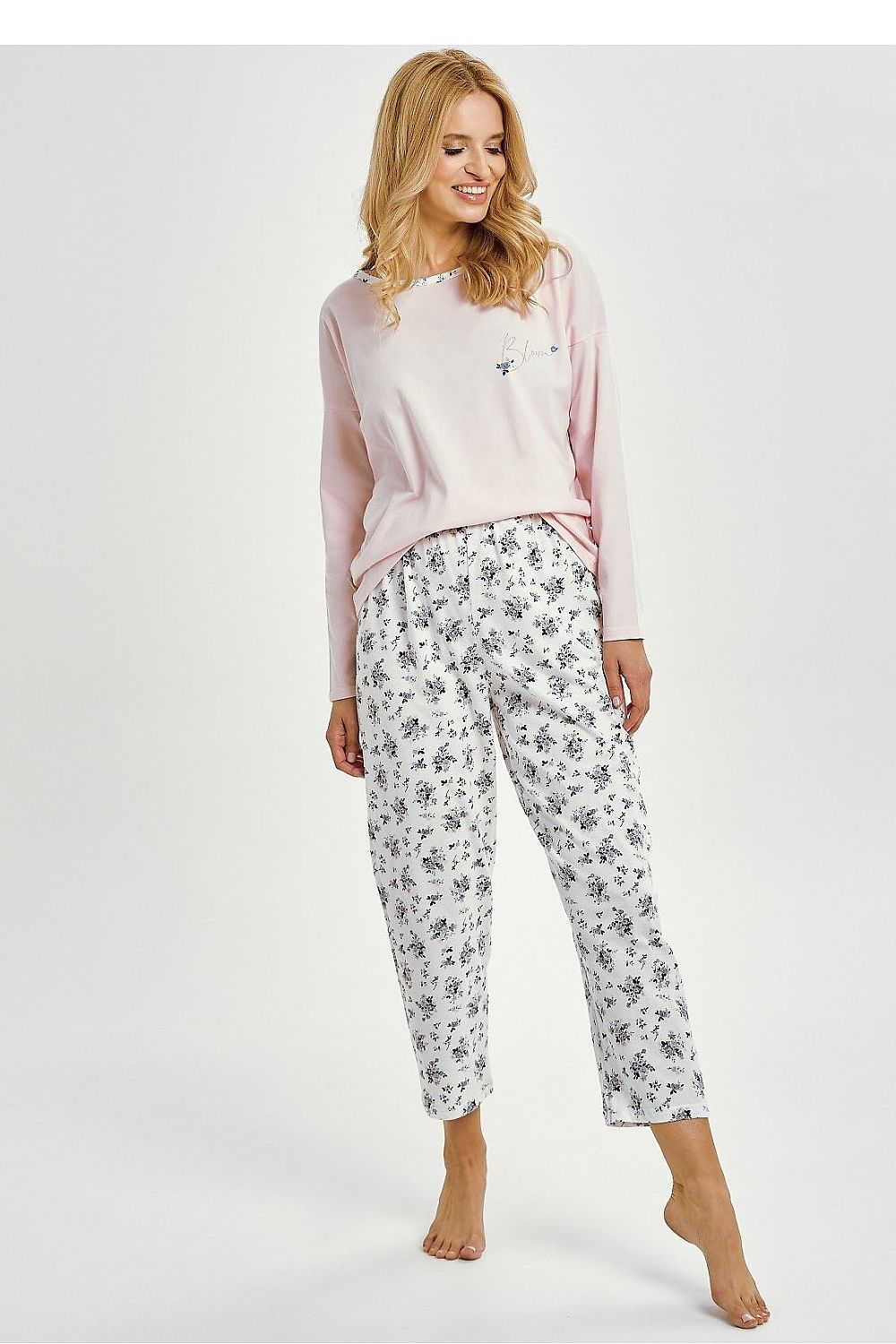 pyjama model 216223 Taro