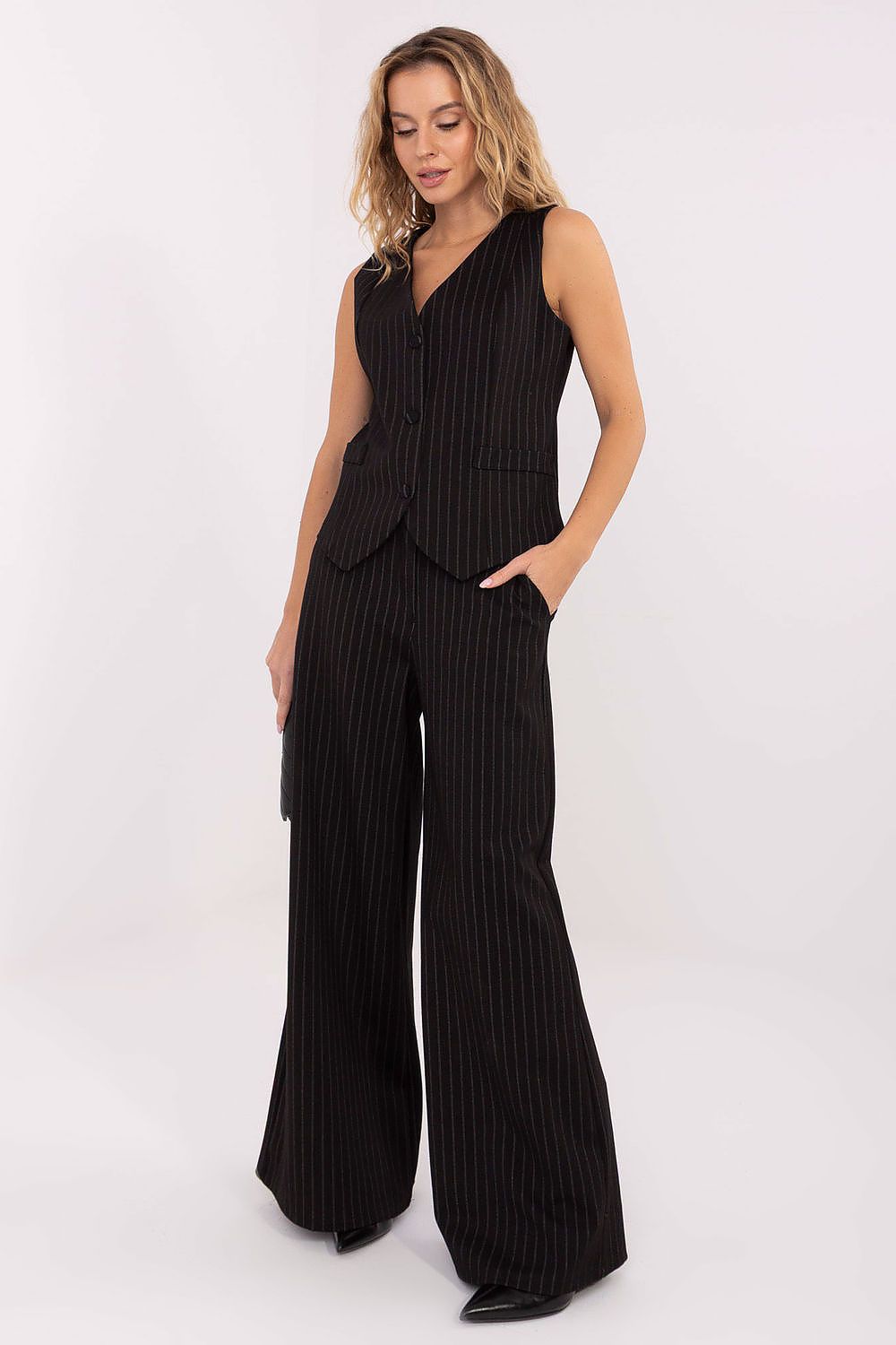 vest model 221440 Rue Paris