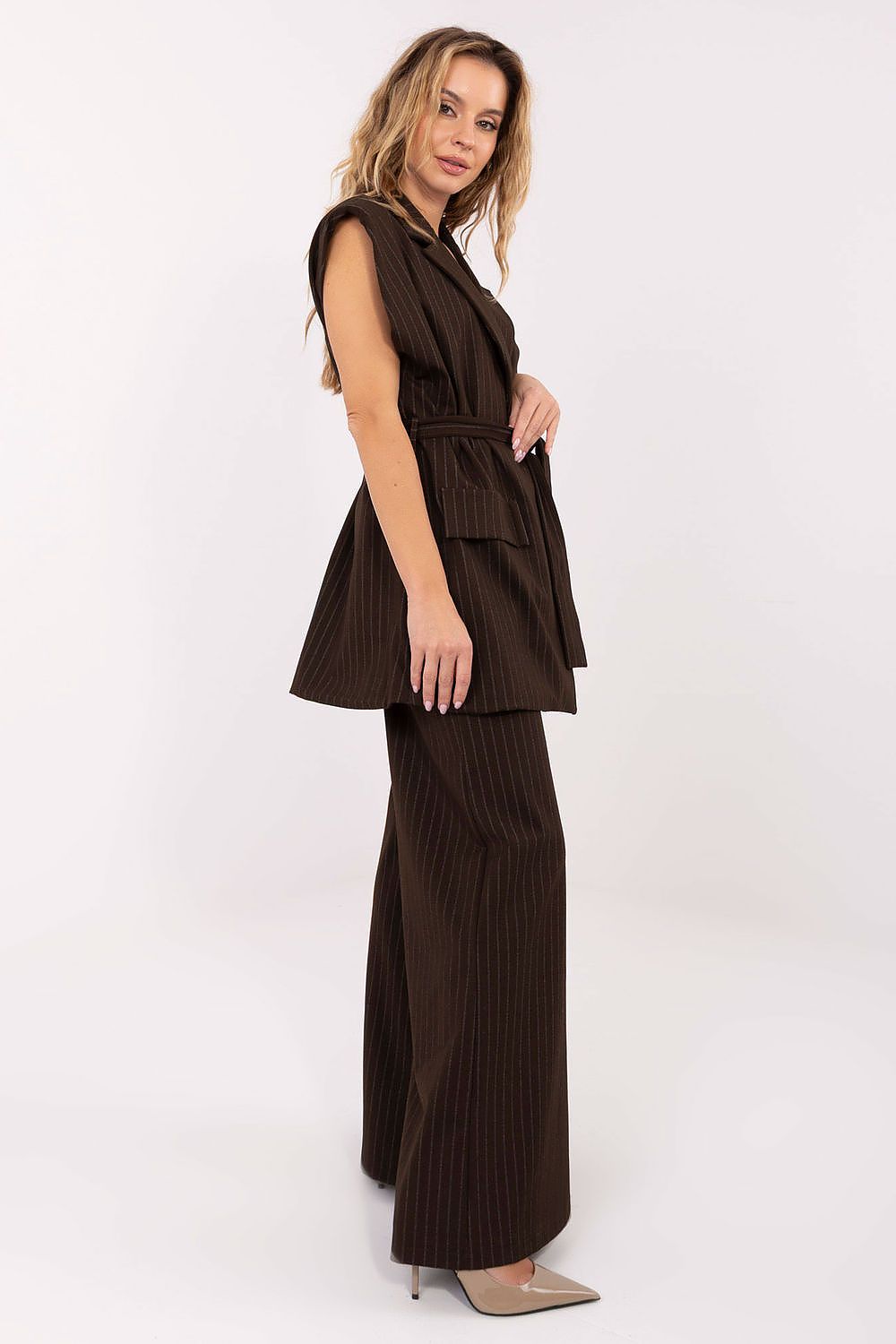 vest model 221444 Rue Paris