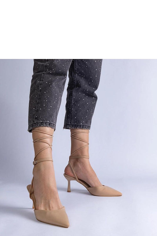  Pumps met naaldhak model 207112 Solea 