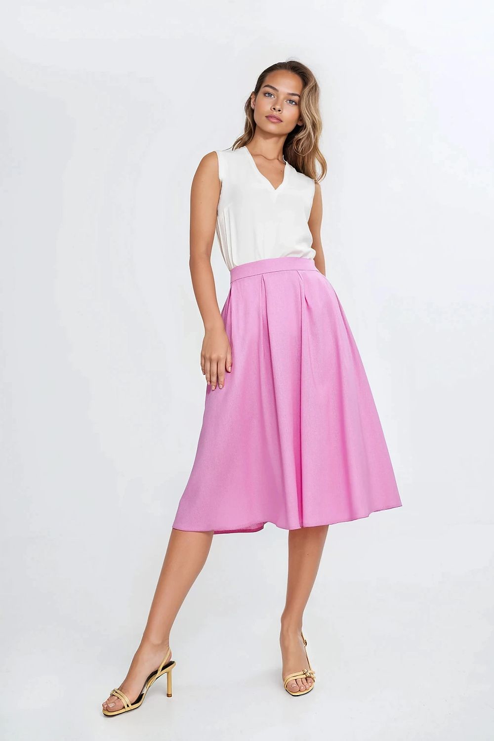 rok model 211795 Nife 